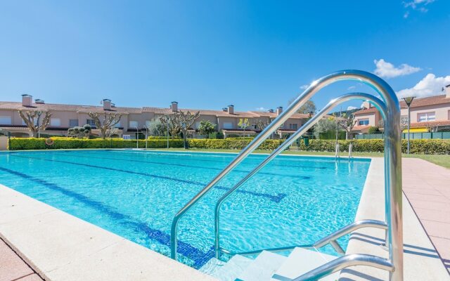 HomeHolidaysRentals Casa Moonlight – Costa Barcelona