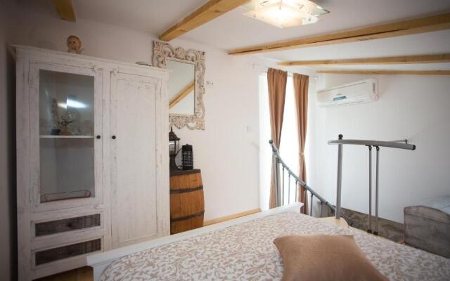 House - Apartment Dama
