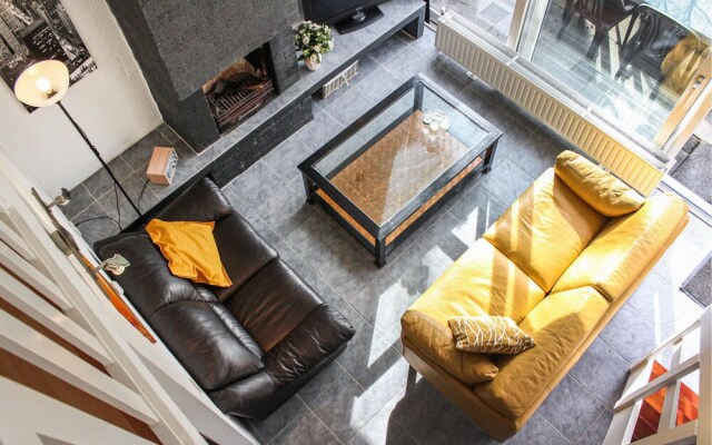 Amazing Home in Bruinisse With 2 Bedrooms and Wifi