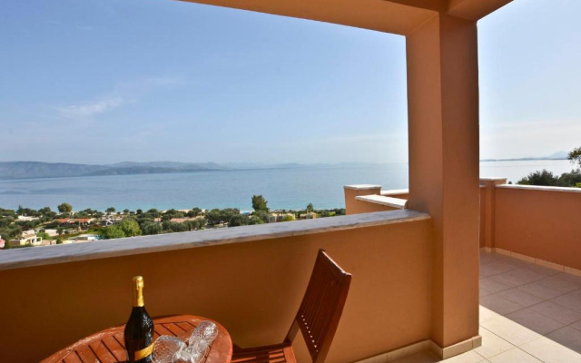 Villa Renata Gold