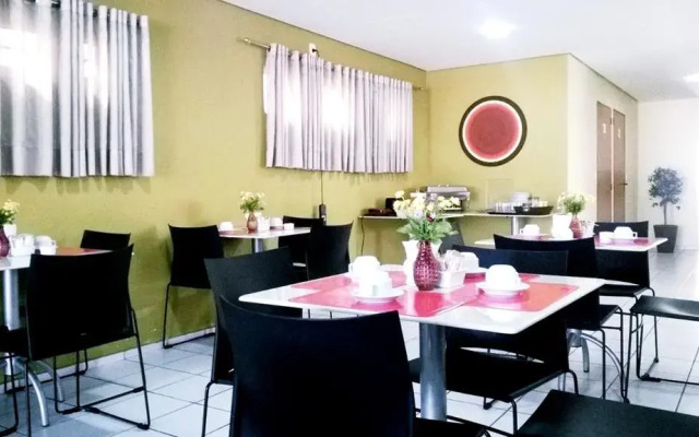 Hub Hotel