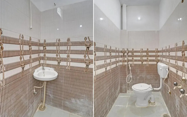 Spot On 808116 Hotel Mysuru Sai Complex