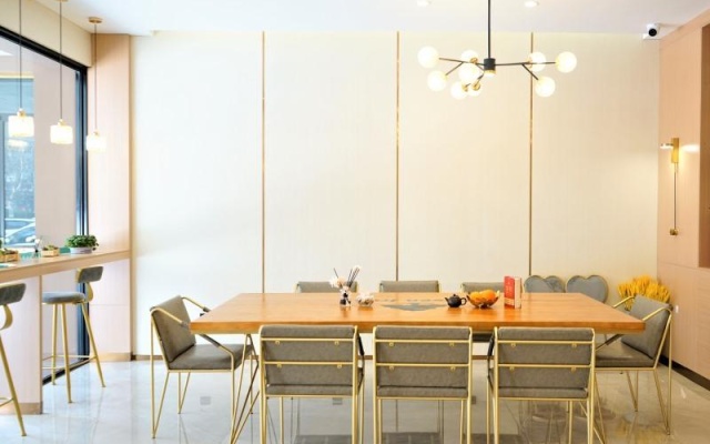 Green Tree Inn Express Qingdao Railway Station Zhanqiao Yacht Wharf – Guest Rooms – Qingdao