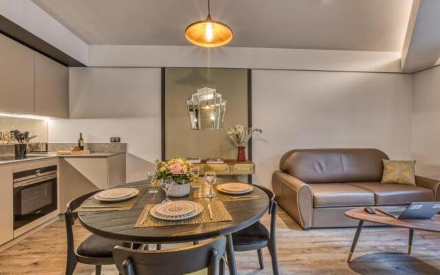 Majestic Broadway - 4 star apartment with spectacular views
