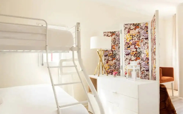 Clerigos Studio Apts