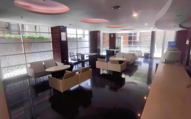 Studio One Hotel