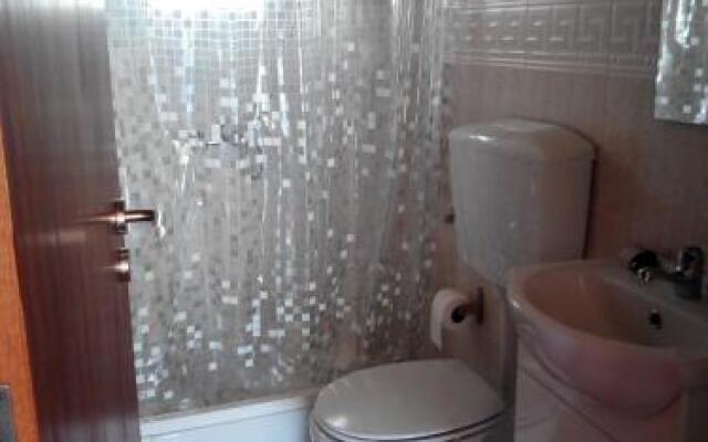 Casa Do Avô In Montejunto