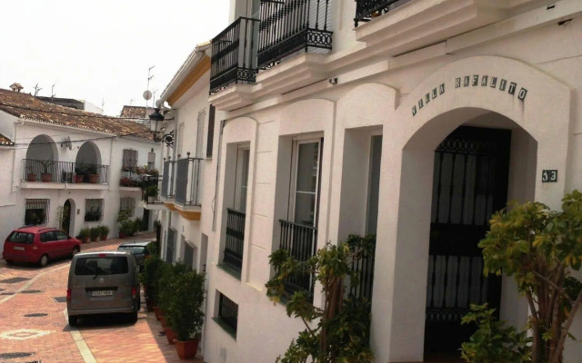 Apartamentos La Fonda
