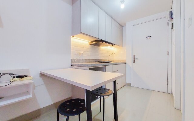 Minimalist Studio At Poris 88 Apartment