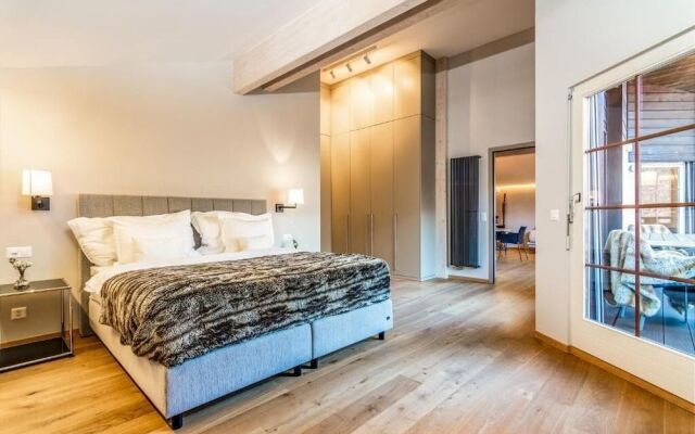 Waldhotel Fletschhorn - Panoramic Retreat in Saas Fee