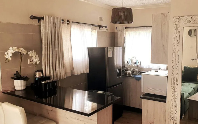 Gorgeous 1-bed Apartment in Harare