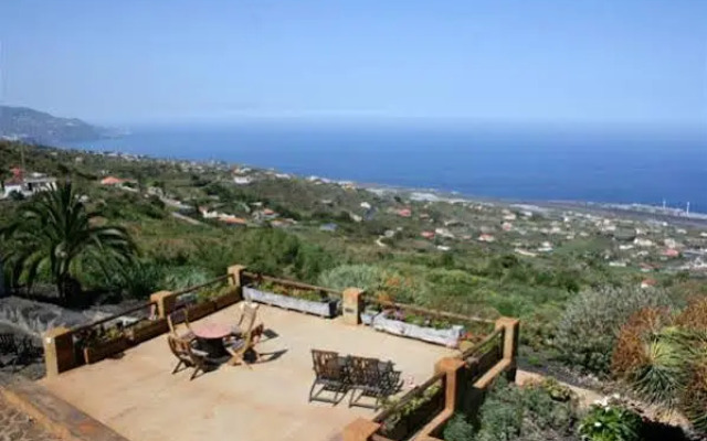Casa Rural Celeste by Isla Bonita