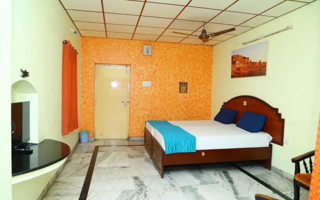 Sri sapthagiri lodge