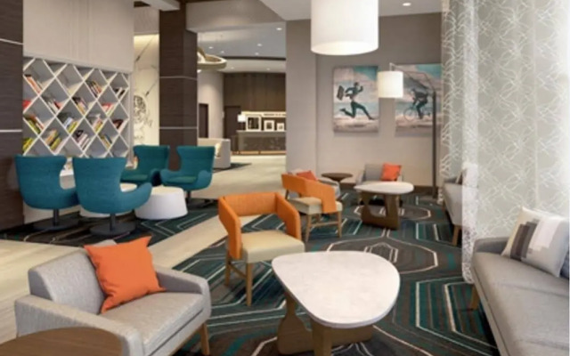 Hampton Inn & Suites LAX El Segundo