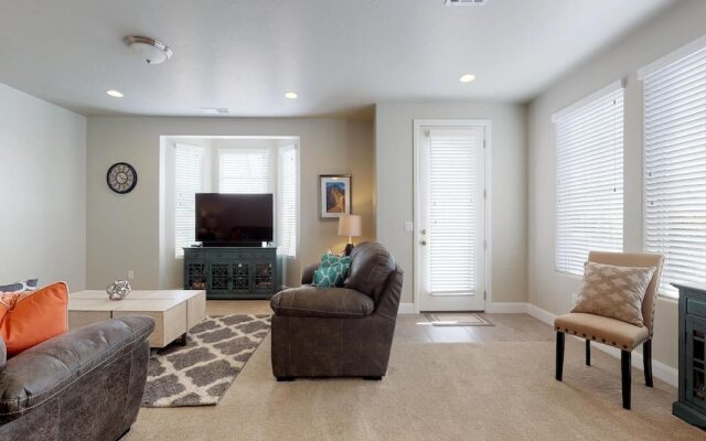 Sweet 3 Bedroom Apts