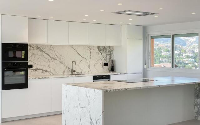 Heated Rooftop Pool Penthouse Views Magna Marbella