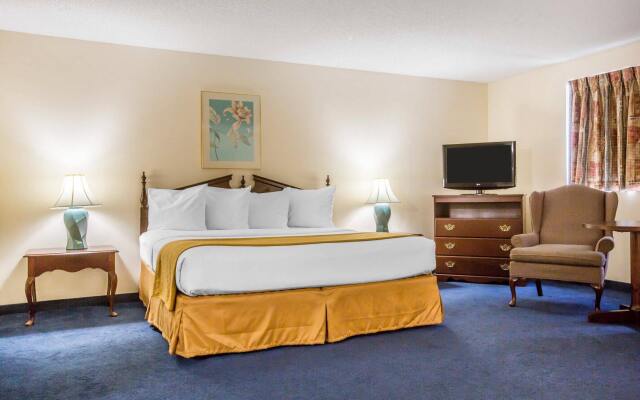 Quality Inn Schenectady - Albany