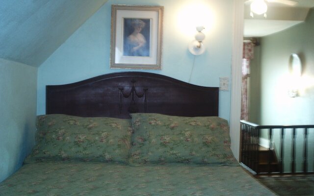 The Queen Anne House Bed and Breakfast