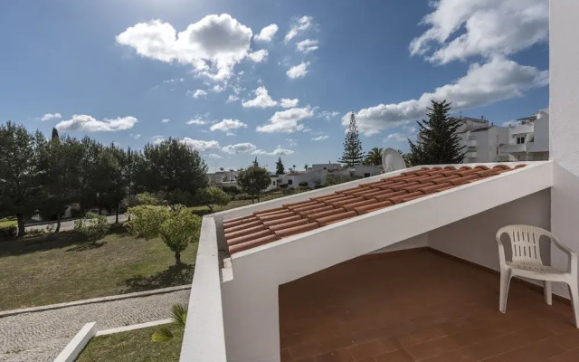 Fish House Flat With Pool