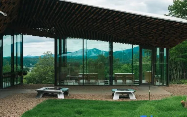 Snow Peak FIELD SUITE SPA HEADQUARTERS