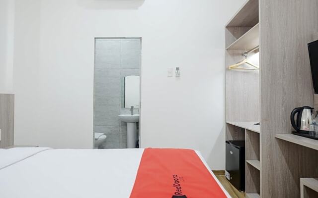 RedDoorz Plus @ Jalan Juanda Medan