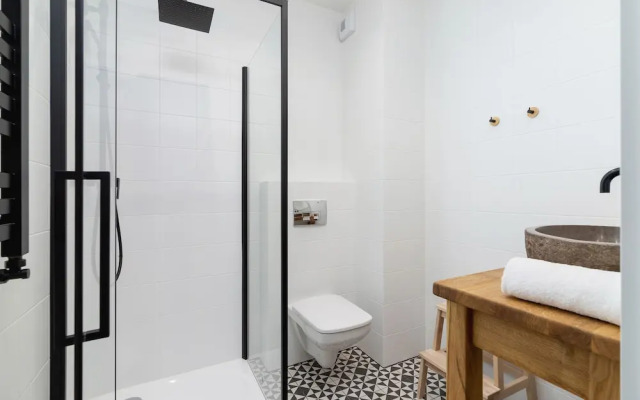 Stare Podgorze Sliska by Renters