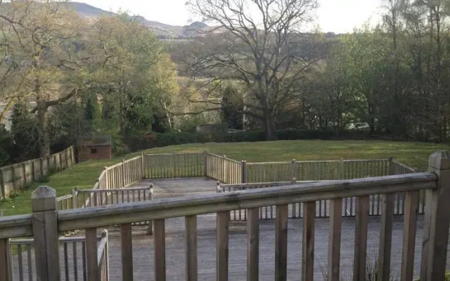 Treetops Bed & Breakfast Nr Loch Lomond & Trossachs