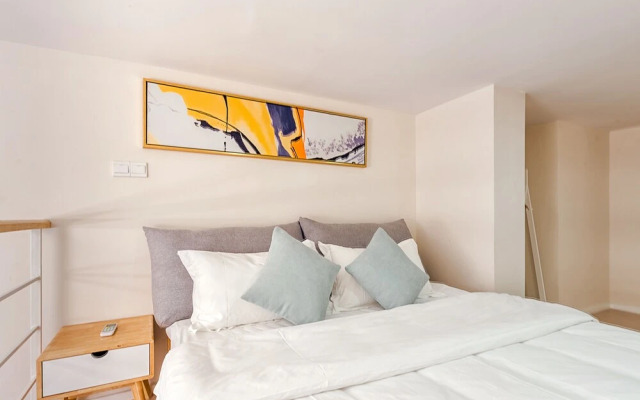 Pastel Service Hotel