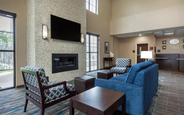 Comfort Suites - South Austin