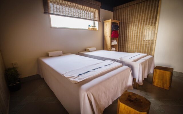 Namunamu Hotel & Apartments