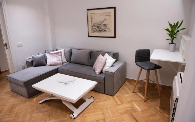 Katia Modern Apartment in Athens