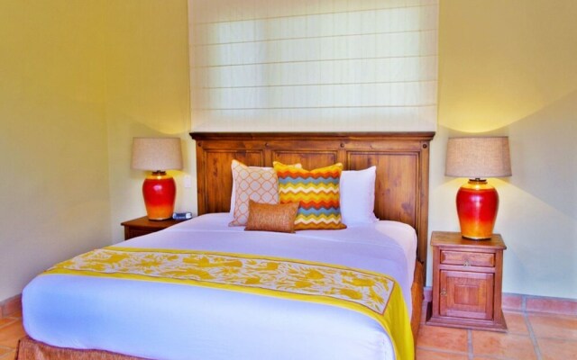 Casa Stamm, Hacienda-style Home Perfect for Families at Special Discounted Rate!