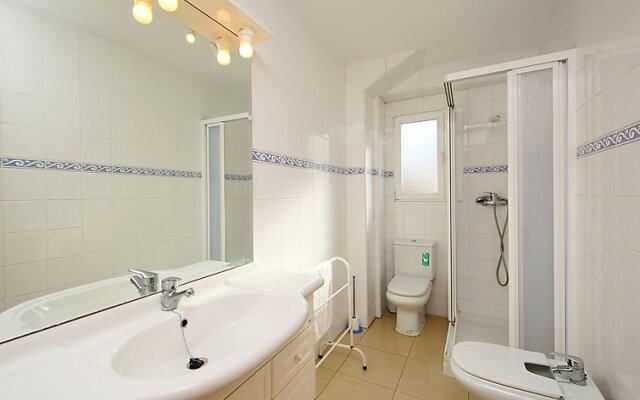 Giner - Two Bedroom