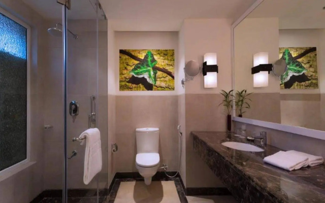 Corbett Gateway Resort & Spa