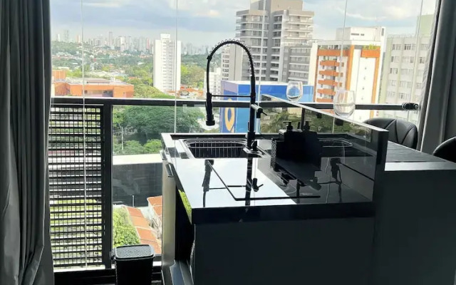 Studio Executivo 230m do metro Brooklin
