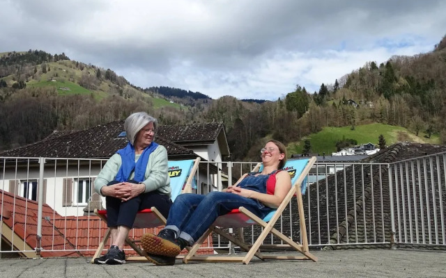 Room-organic BnB Froschkönig "dorfplatz"