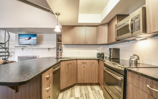 Wild Irishman 1064a by Summitcove Vacation Lodging