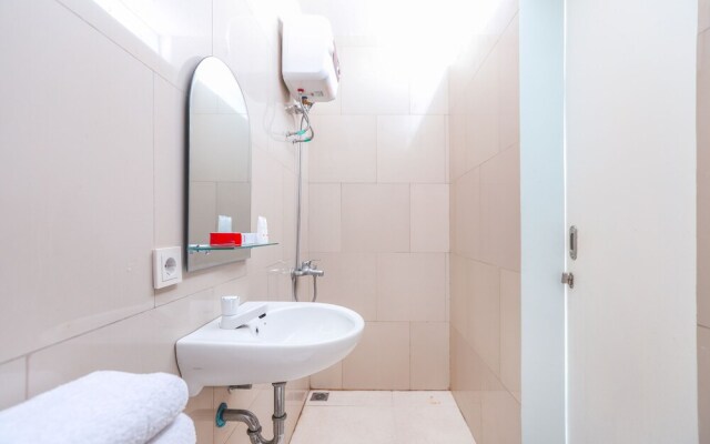 Studento Guest House by OYO Rooms