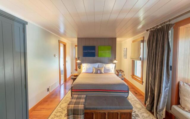 The Outlook Lodge