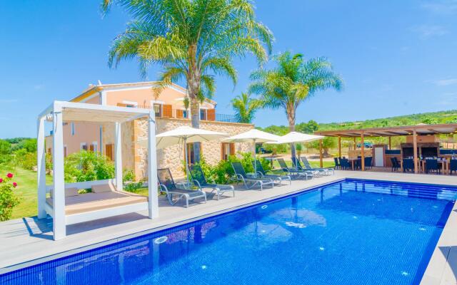 Finca Short De Conies 2