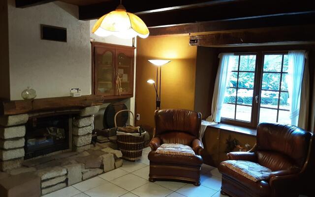 Beautiful Holiday Home in La Chapelle-aux-bois With Garden