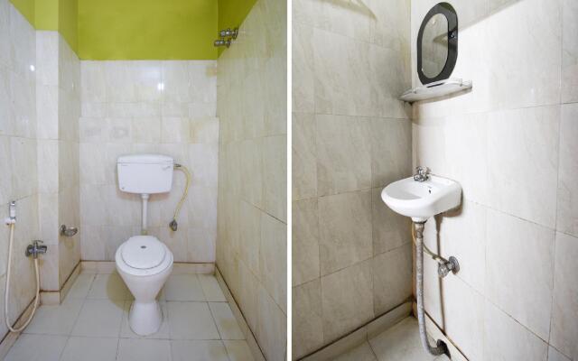 SPOT ON 67631 Maa Tara Guest House