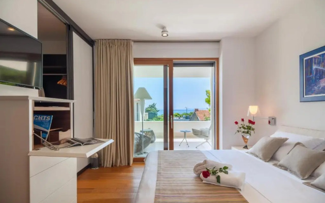 Alba Residence