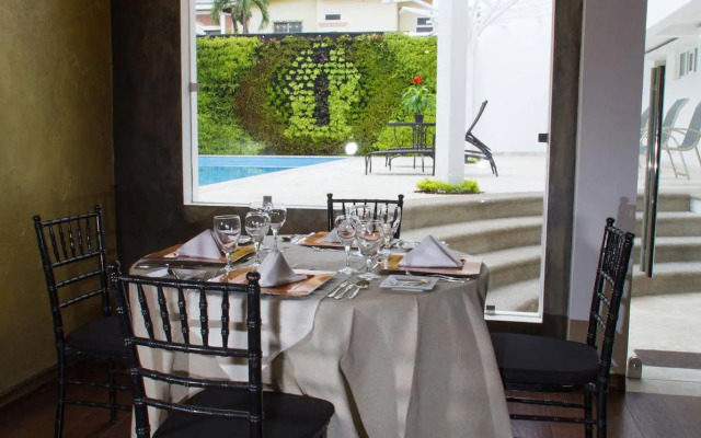 Isabella Boutique Hotel