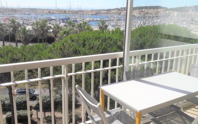 Appartement Cap d'Agde, 1 pièce, 4 personnes - FR-1-607-71