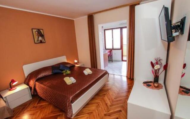 Apartments Ritoša