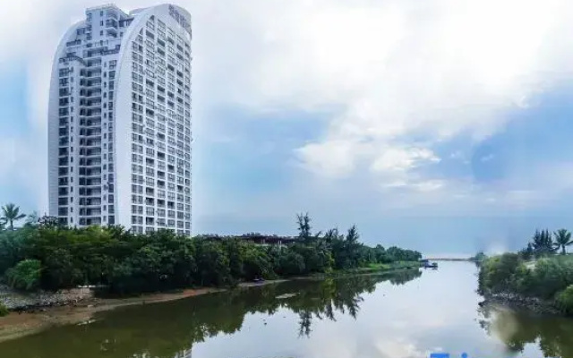 Ledong Sunset Seaside Homestay