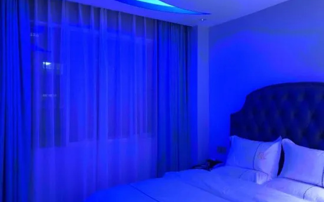 Tonghai Yunshang Impression Theme Hotel