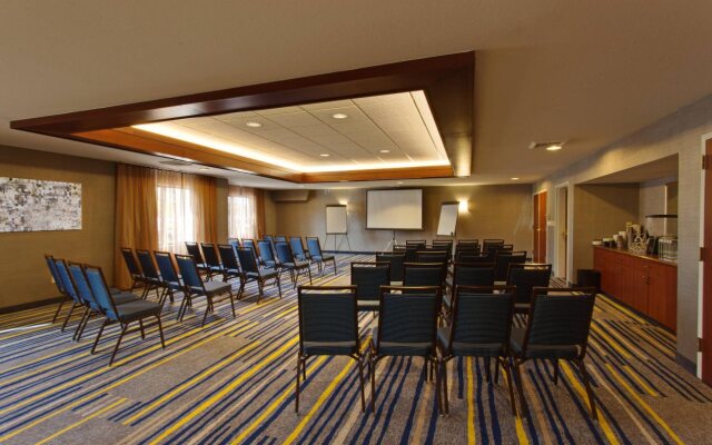 Courtyard by Marriott San Diego Central