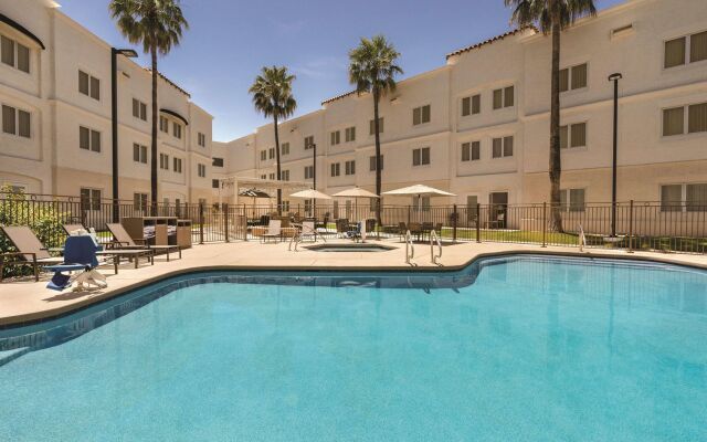 Homewood Suites by Hilton Tucson/St. Philip's Plaza Univ